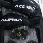 ROMPEVIENTOS/PROTECTOR DE MANECILLA NEGRO UNIVERSAL ACERBIS PARAMOTOS